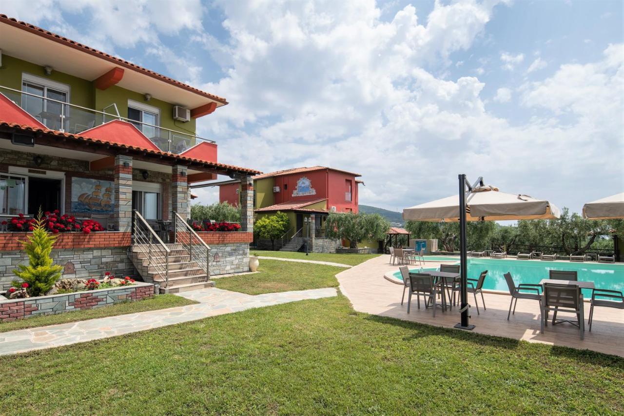 Sunday Resort Gerakini Exteriér fotografie