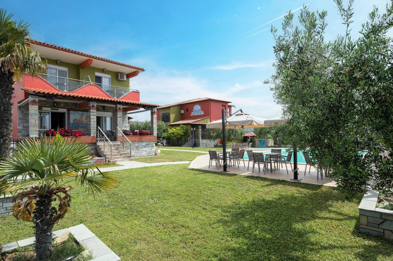 Sunday Resort Gerakini Exteriér fotografie